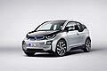 La BMW i3 è la prima automobile premium progettata per essere alimentata esclusivamente da energia elettrica.