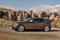 A partire dall'autunno del 2012, la BMW aggiorna la gamma dei modelli Serie 1 e Serie 3 per offrire ancora più sportività, versatilità ed efficienza con motorizzazioni attente ai consumi.