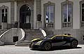 La Bugatti Grand Sport Vitesse 1 of 1 è un´interessante edizione della più veloce roadster presente sul mercato globale. Grand Sport Vitesse 1 of 1 attinge dai disegni storici del marchio per un risultato davvero unico e assolutamente originale.