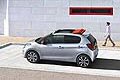 A bordo della Citroen C1 l’atmosfera è vivace e caratterizzata da tocchi di colore, per un ambiente giovane e Trendy