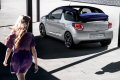 Premiere del Salone di Parigi, la Citroen DS3 Cabrio inaugura una nuova pagina della gamma DS, con la proposta di una cabriolet la cui architettura consente di viaggiare a cielo aperto.