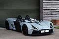 Vettura da corsa omologata per l’uso stradale la Elemental RP1 è una sportiva a cielo aperto con motore centrale, che fonde attitudini da strada con tecnologie che attingono direttamente dal mondo delle competizioni. 