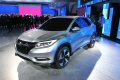 Sulla passerella del Salone Internazionale del Nord America (NAIAS) il veicolo accenna alla direzione stilistica di questo piccolo e interessante crossover, che sarà lanciato in Giappone alla fine del 2013 per poi arrivare negli States dal 2014. 