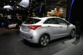 La nuova Hyundai i30 3 porte interpreta in modo originale e sportivo il look proprio delle versioni 5 porte e wagon. 