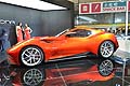Finanziata e prodotta da cinesi, la sportiva è made in Italy. La fattura italiana è palese nella progettazione della carrozzeria e nello studio di unità ad alta efficienza.