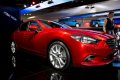 Con il più potente SKYACTIV-G 2.5 arriva a 192 CV e 256 Nm, abbinato al sistema i-ELOOP e in combinazione con la trasmissione automatica i consumi toccano quota 6,4 l/100 km con emissioni di CO2 pari a 151 g/km.