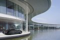 Unica ed originalissima, anche se ispirata al glorioso passato automobilistico, la one-off McLaren X-1 è stata creata per un anonimo acquirente, che ha richiesto una vettura dal fascino senza tempo e decisamente classica.