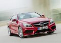 La Coupé presenta proporzioni classiche cofano e linea laterale allungate, mentre la linea del tetto appare piatta. Diversamente, la Cabriolet dispone di finestre laterali completamente retrattili, con una linea di cintura che sale un pò. 