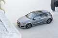 La nuova Classe A è un’auto completamente nuova, nei minimi dettagli che ha offerto ai designer della Stella l’opportunità di cominciare da un foglio di carta bianca, per realizzare la nuova icona del marchio.