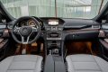 Il lancio della nuova E 63 AMG a trazione posteriore avverrà ad aprile 2013, la E 63 AMG a trazione integrale e la E 63 AMG modello S verranno lanciate, invece, a giugno. 