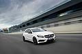 Per alimentare la leggenda di questa storica competizione, Mercedes-Benz Classic pubblicherà quotidianamente filmati aggiornati sulla pagina Internet.