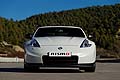 Disponibile nella versione coupé con cambio manuale a sei rapporti, la 370Z Nismo è un autentico gioiello di stile e ingegneria.