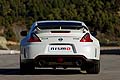 Per migliorare la sensibilità del freno, gli ingegneri Nismo hanno adottato i tubi rigidi e il liquido freni ad alte prestazioni della GT-R R35.