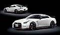 Ad affiancare la Nissan GT-R 2014 nella kermesse del Sol Levante, troviamo anche la versione Nismo, ispirata al mondo delle corse.