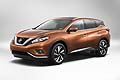 Nissan Murano si veste di novità per la versione MY 2015 e sceglie il parterre di New York e il suo Salone ormai imminente per svelarsi in veste ufficiale. 