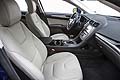 Gli interni, i più eleganti nella storia dell’ammiraglia Ford, sono realizzati con materiali premium e con un design sportivo e di carattere che privilegia l’ergonomia e il comfort.