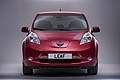 Nuova LEAF è anche dotata del dispositivo Nissan Around View Monitor che riesce a visualizzare tutto lo spazio che circonda la vettura a 360°.