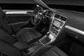 La nuova Golf , disponibile per il lancio sul mercato nelle tre linee di allestimento Trendline (versione di accesso), Comfortline (allestimento intermedio) e Highline, è attesa nelle concessionarie italiane a partire da ottobre 2012. 