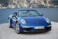 Porsche punta su queste due nuove configurazioni per l’ampio consenso ottenuto già in precedenza con la serie 997, richiesta dal 34% della clientela proprio con la trazione integrale. 