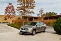  Presentata in veste di anteprima al Salone di Istanbul insieme all’altra premiere del salone turco Fluence, la Renault Symbol, si aggiorna per offrire tutte le caratteristiche richieste dalla clientela di Paesi emergenti come Turchia, Algeria e Tunisia.