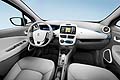 Ricco l’equipaggiamento dedicato alla sicurezza, sia attiva che passiva. Troviamo tra i dispositivi: airbag frontali conducente e passeggero; airbag laterali anteriori; airbag Passenger Restraint Cushion nei sedili anteriori.