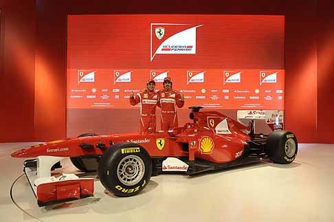 Ferrari - Monoposto Ferrari F150 e i 2 piloti Alonso e Massa width=