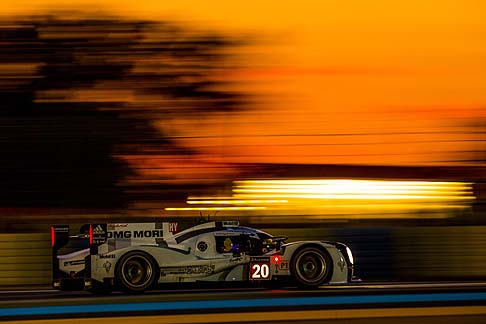 Porsche - La competizione parte l’11 giugno, giorno in cui si svolgono le prove libere, dalla 18:00 alle 20:00 e le Qualifiche 1 dalle 22:00 alle 00:00. width=