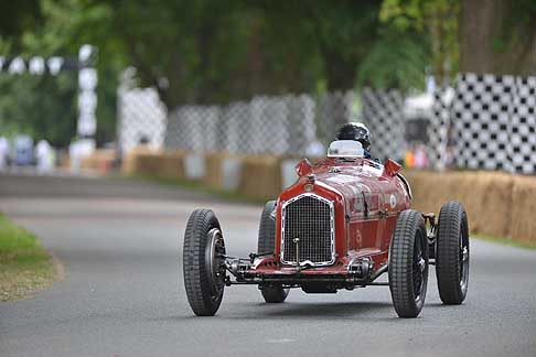 Alfa Romeo - Alfa Romeo Tipo B old car a Goodwood width=