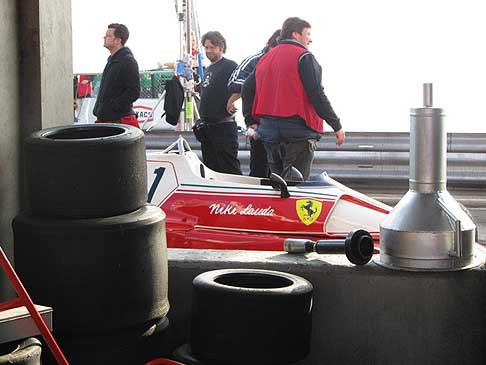 Film di Niki Luda - Atmosphere del film Rush con la monoposto di Niki Lauda width=