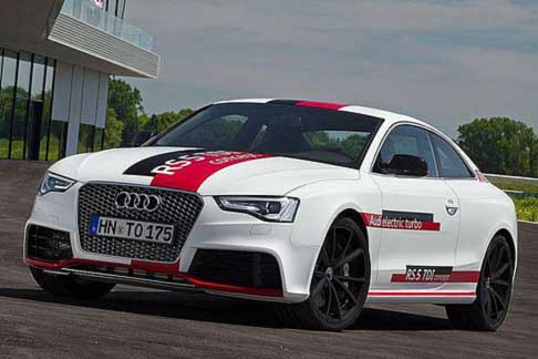 Audi - Audi RS5 TDI Concept con cambio automatico a otto rapporti width=