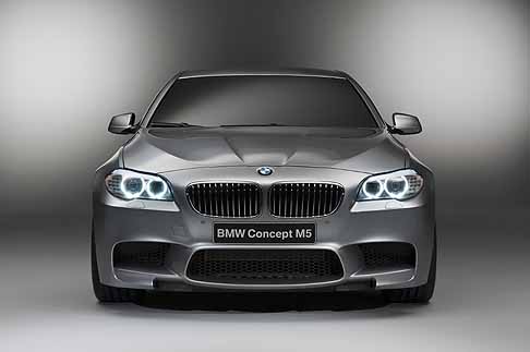 BMW - Prototipo BMW M5 frontale vettura width=