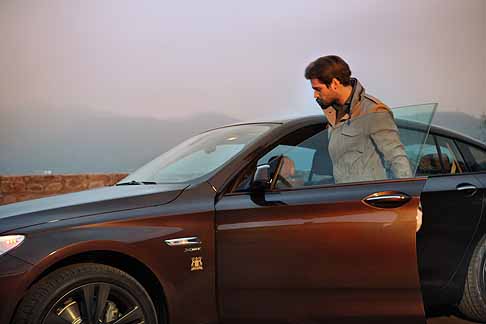 BMW - BMW Serie 5 Gran Turismo glamour by Trussardi width=