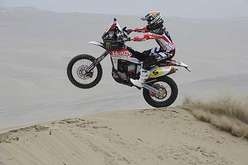 I Tappa Lima - Pisco - Dakar 2013 spettacolare Barrada Bort moto cross Husqvarna  width=