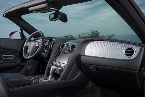 Bentley - Bentley Continental GT Speed Convertible interni vettura con sistemi infotainment include navigatore satellitare width=