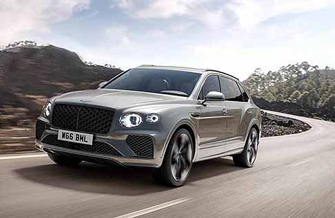 SUV 2027 - Il nuovo Bentley Torcal rivoluziona i SUV elettrici di lusso. Questo urban SUV unisce l´'artigianalità della casa di Crewe a una tecnologia EV all´avanguardia su piattaforma PPE. Un mix perfetto di performance, comfort e sostenibilità Premium