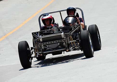 Effeffe - Equipaggiata con un motore Alfa Romeo, la Effeffe Berlinetta ha fornito indicazioni precise sulla validità del progetto e sull’impostazione del telaio.  width=