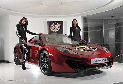 Ferrari - Cannonball 2000 le dream cars McLaren MPa-12C width=