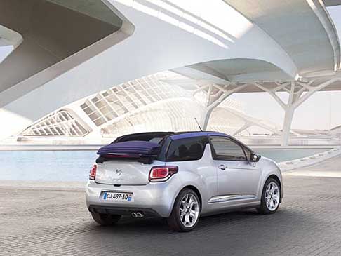 Citroen - Citroen DS3 cabrio con tetto in tela width=