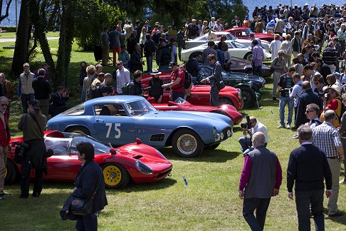 BMW - Concorso d´Eleganza Villa d´Este 2013 esposizione esterna auto storiche width=