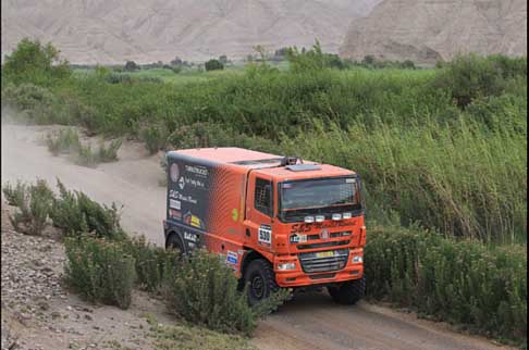 Dakar 2013 - Dakar 2013 truck Tatra Phoenix driver Marcel Schoo width=
