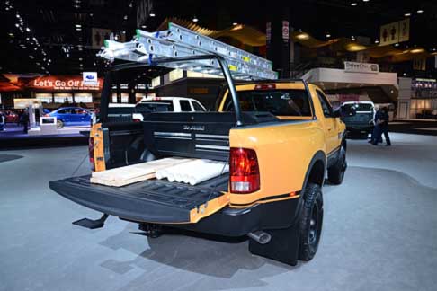 Dodge - Dodge Ram 3500 cassone pick-up al Chicago Auto Show 2014 width=