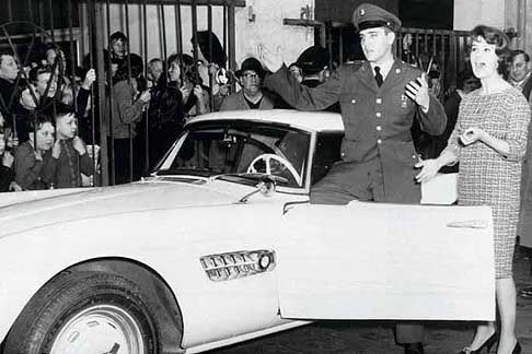 Star cars - Elvis Presley, Ursula Andress e la splendida BMW 507 del 1958  width=