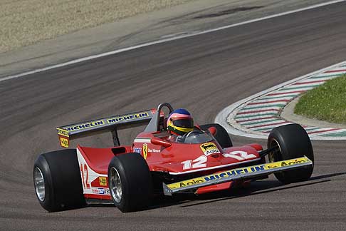 Ferrari - Ferrari 312 T4 in pista a Fiorano con Jacques Villeneuve width=