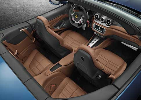 Ferrari - Ferrari California T interni e sedili width=