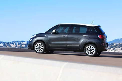 Fiat - Fiat 500L width=