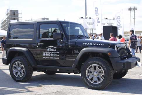 Jeep - Fuoristrada Jeep Wrangle Rubicon alla Fiera del Levante di Bari width=