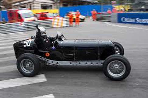 Monaco corse - Grand Prix Historique de Monaco 2012 con vettura n.50 in gara width=