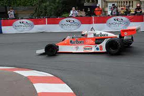 Monaco corse - Monoposto storica in gara al Grand Prix Historique del Principato di Monaco width=