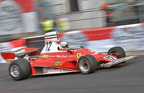 Monaco corse - Monoposto Ferrari n.12 in gara per al Grand Prix Historique del principato di Monaco 2012 - by Automania width=