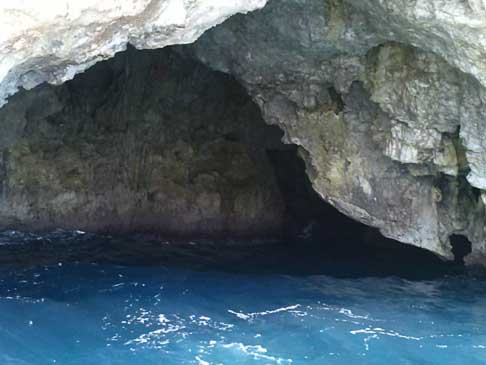 Grotta di Zunzulusa - Grotta Azzurra a Castro Marina (Le) width=